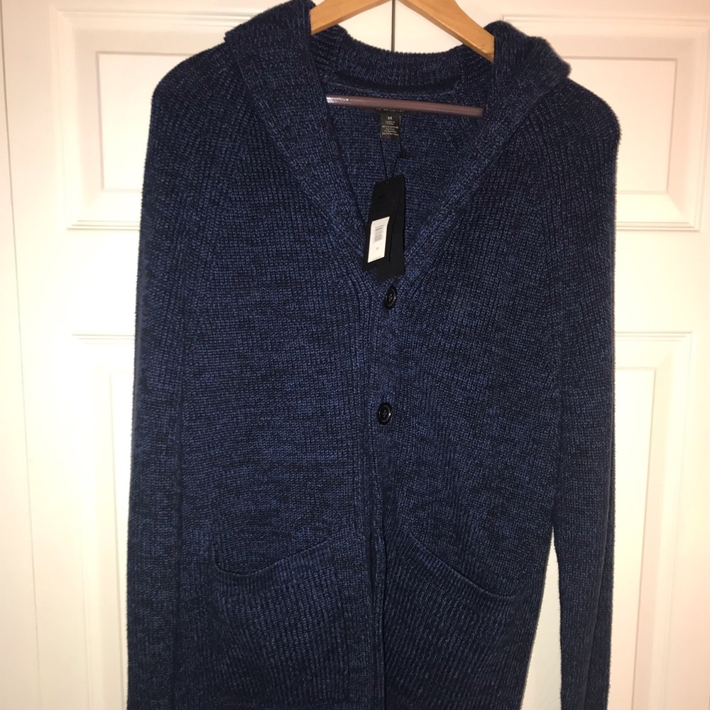 Men’s Banana Republic button up sweater